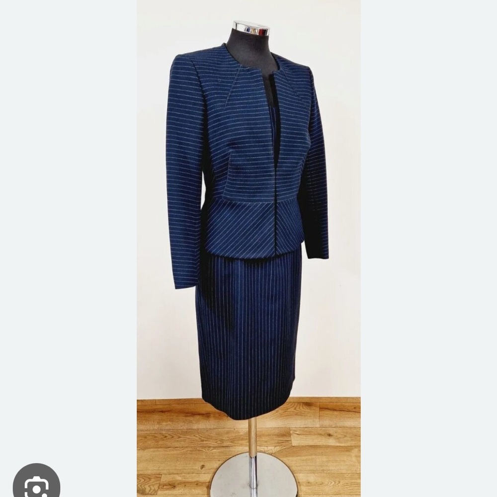 Hobbs suit dress navy pin stripe